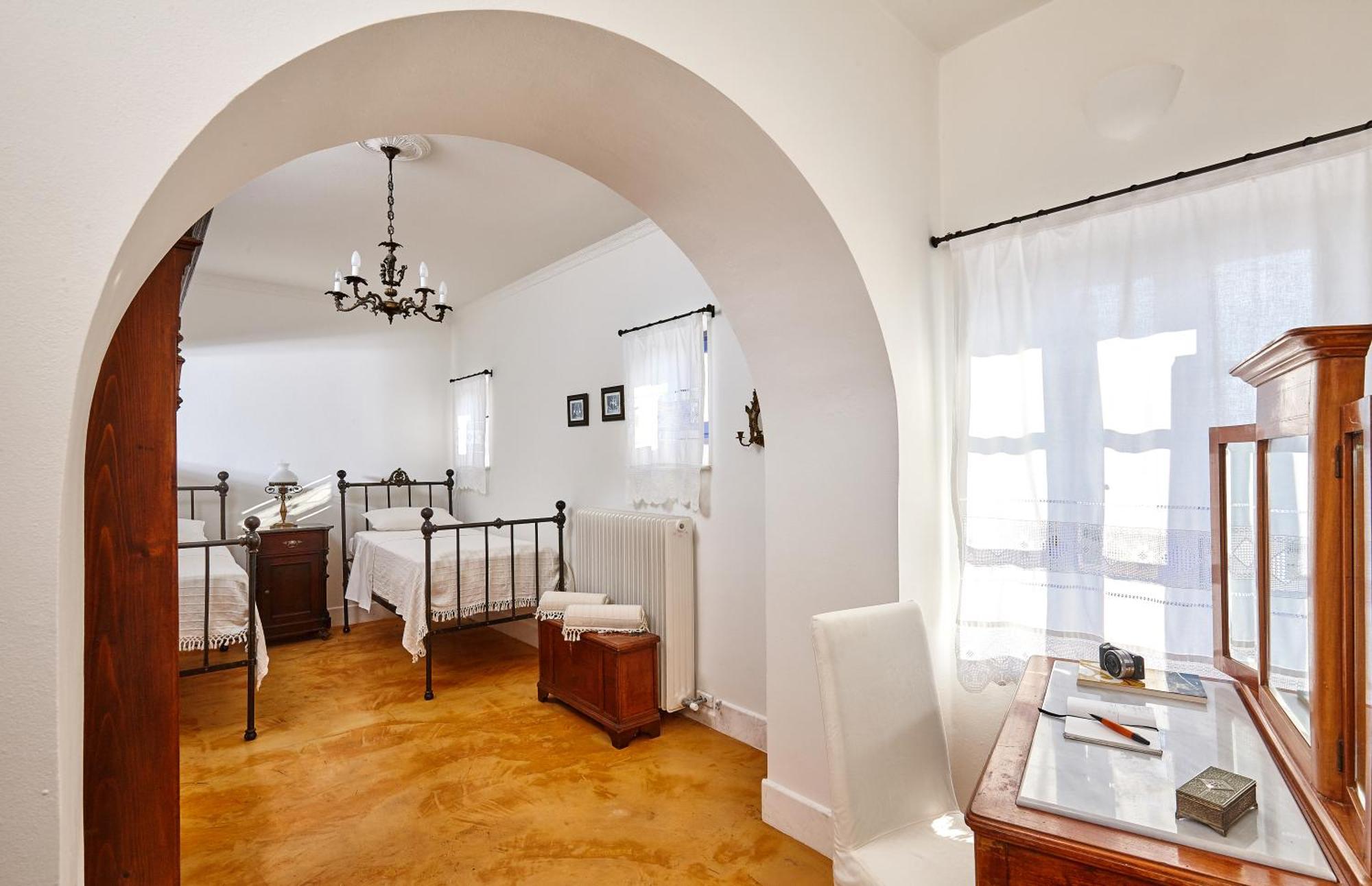Orelia Cretan Deluxe Apartments Kamilari Exterior photo